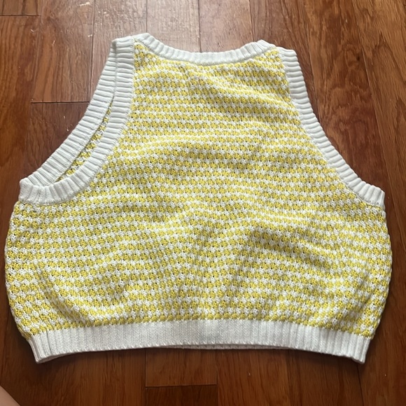 Knitted Summer Top/Shirt - Picture 2 of 3